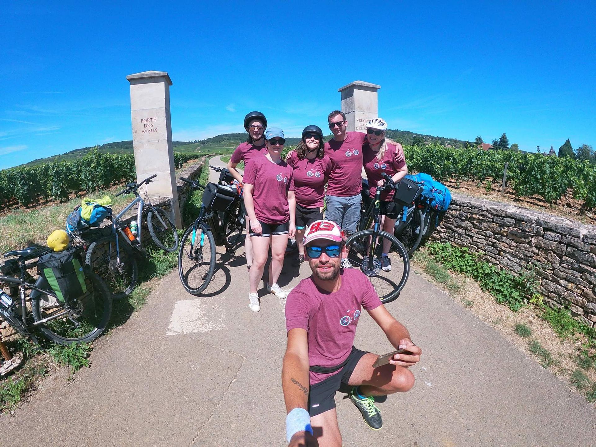 Walk around Beaune with friends