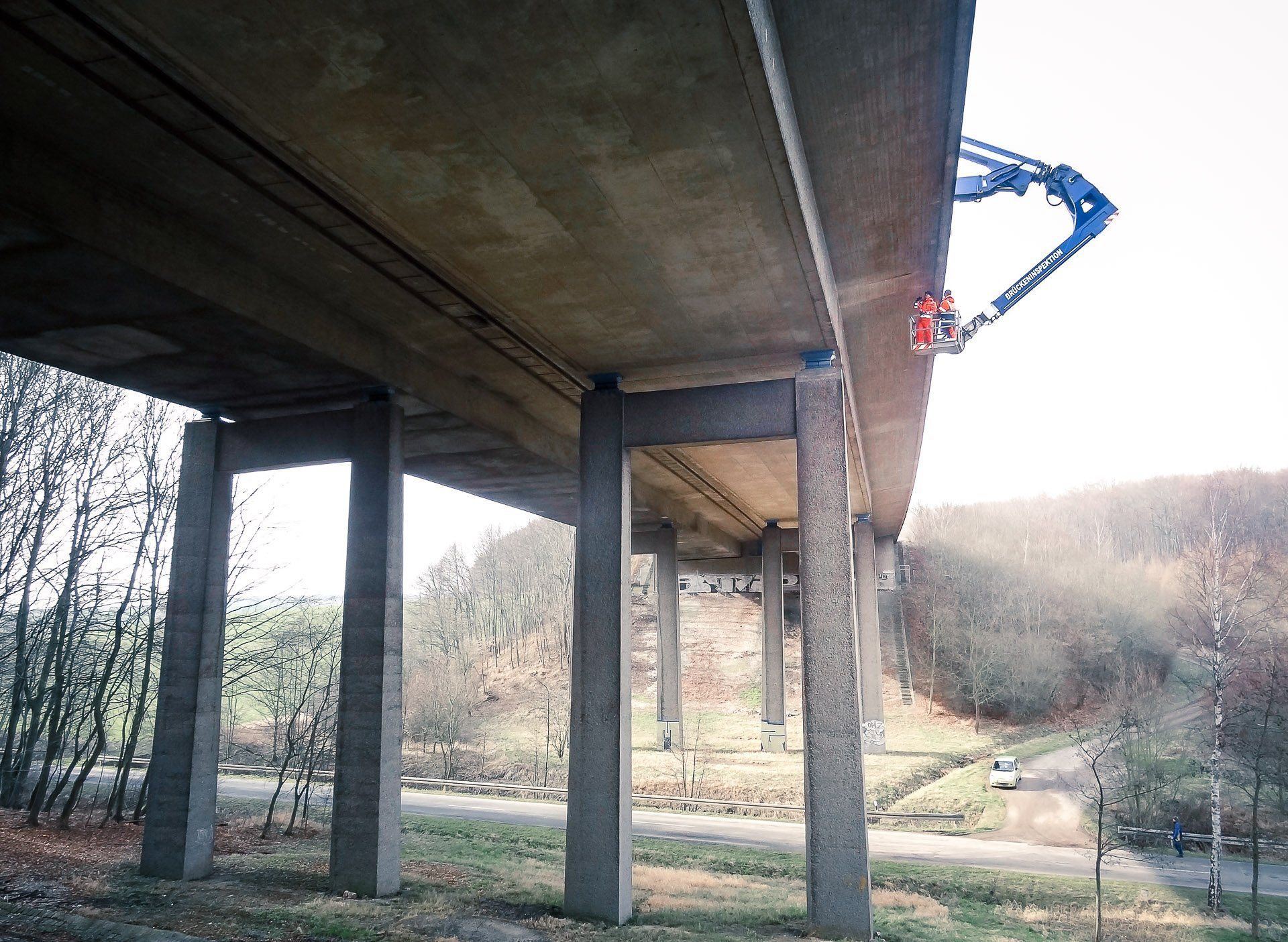 Bauwerkprüfer nach DIN 1076