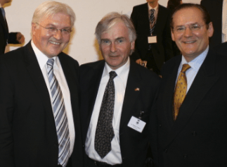President of Germany, Frank-Walter Steinmeier (then Foreign Minister), Ambassador Wolfgang Vorwerk (ret.) and Marc Redlich at Harvard University Frank-Walter Steinmeier