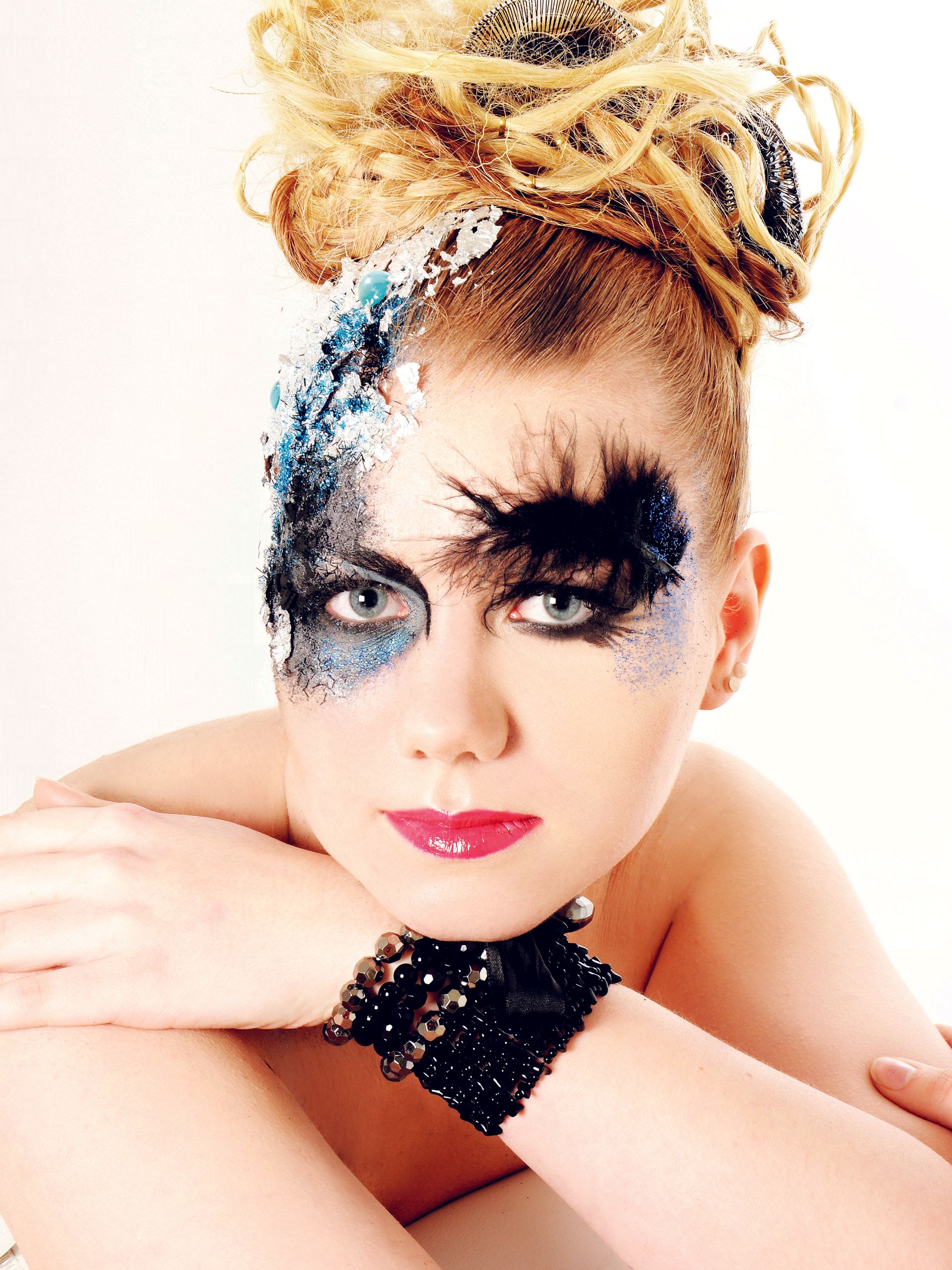 SEMINAR GRUNDKENNTNISSE MAKE-UP