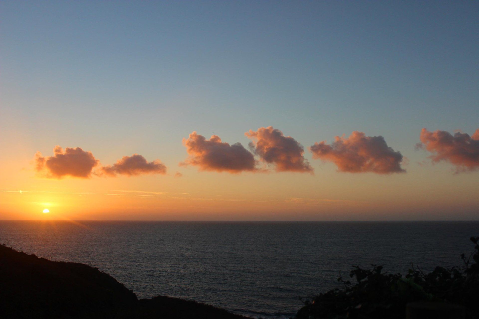 Cloud train chuffing off the Gruda Gorran Haven