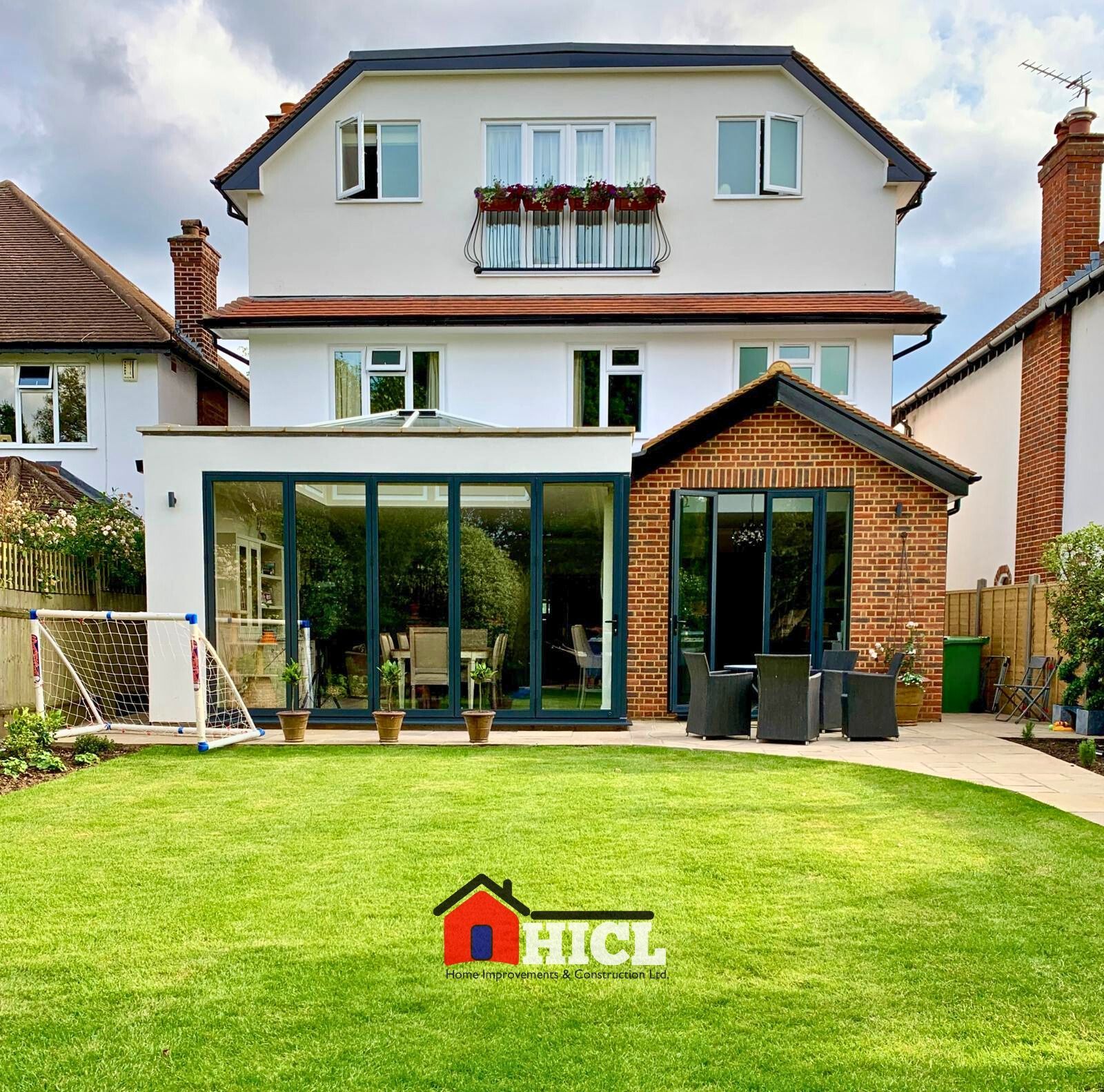 From Initial Designs to Construction: Your Complete Guide to New Builds in Surbiton and South West London