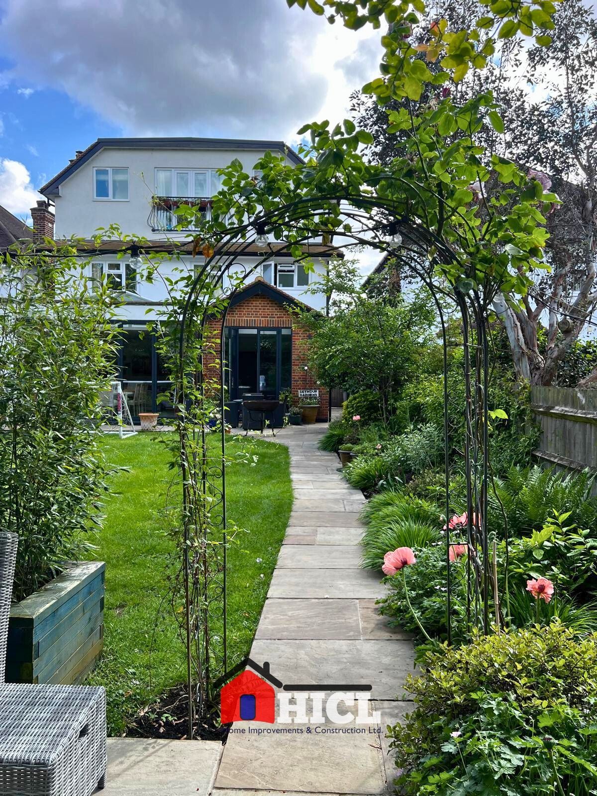 From Initial Designs to Construction: Your Complete Guide to New Builds in Surbiton and South West London