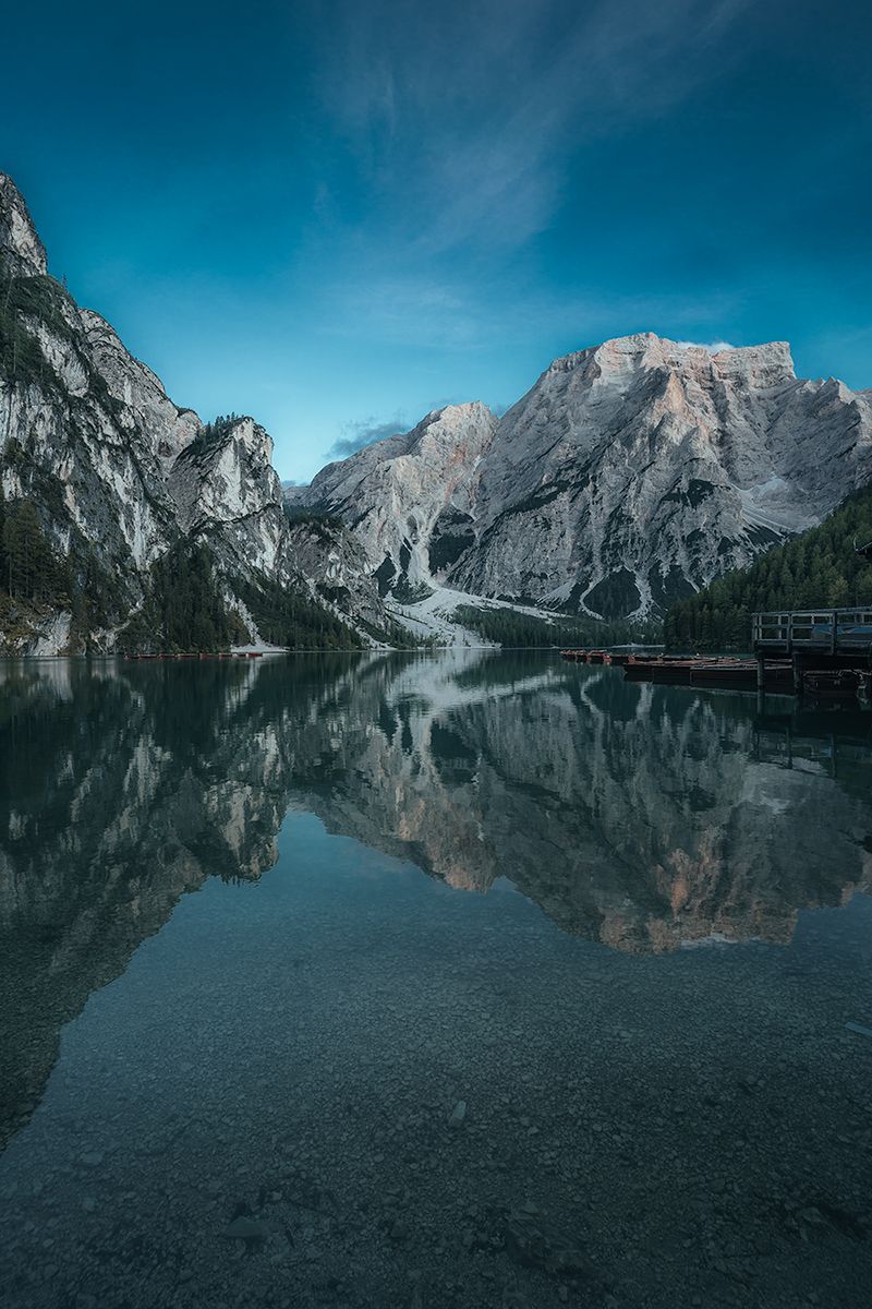 Pragser Wildsee zur blauen Stunde, Dolomiten