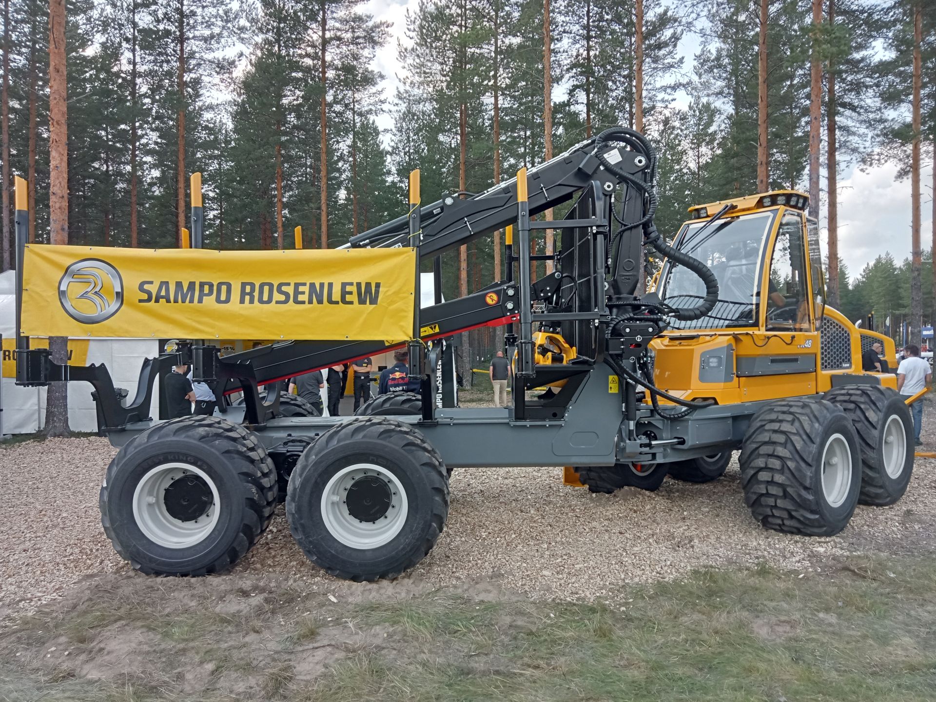 Visite du salon des machines forestières FINNMETKO en Finlande en Aout 2024