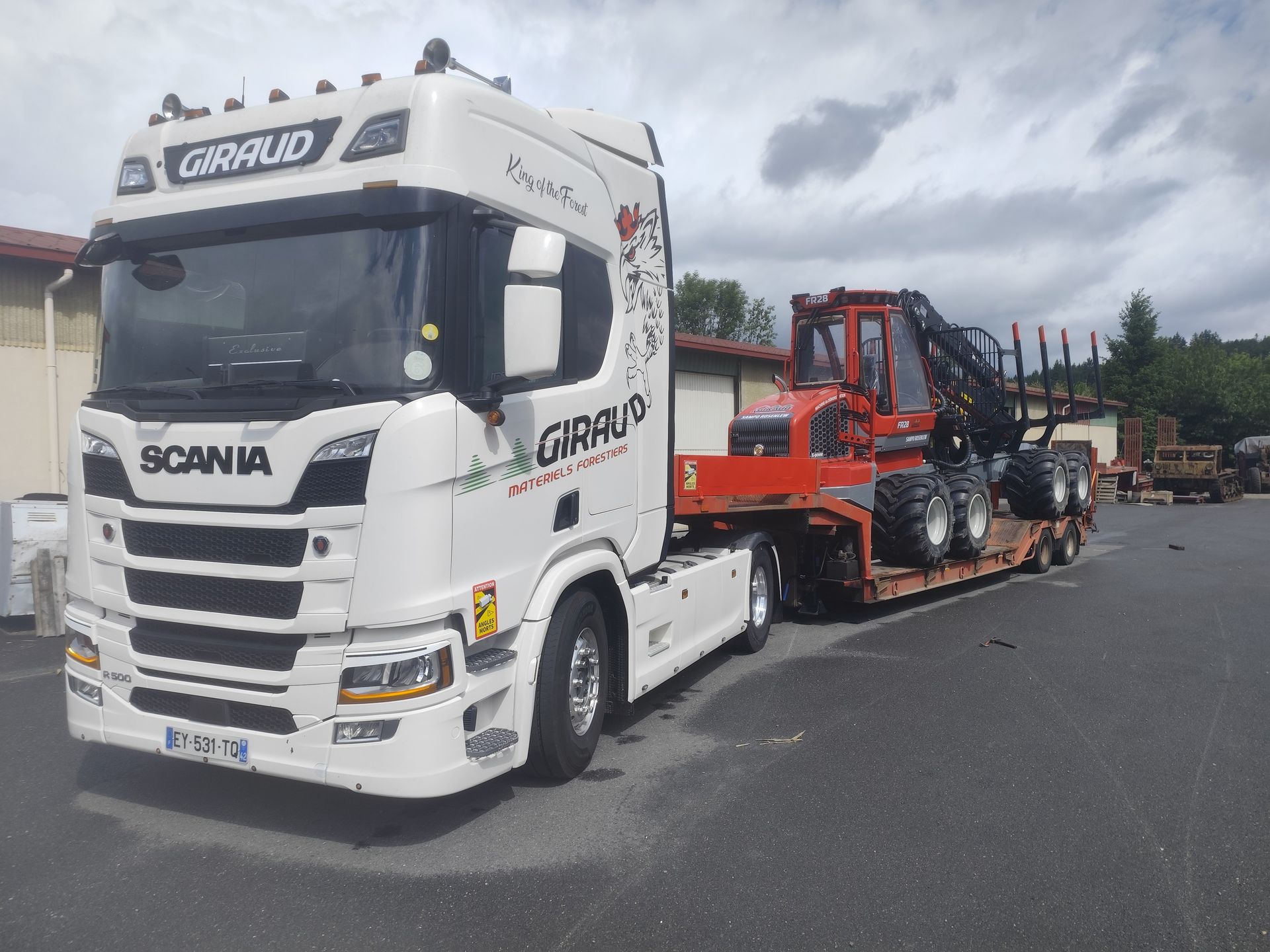 scania chargé porteur FR28 de giraud noiretable