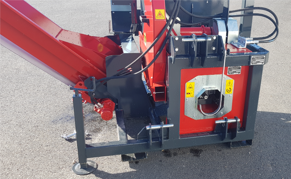 prise de force de scie OMA vendue par Giraud matériels forestiers à Noirétable