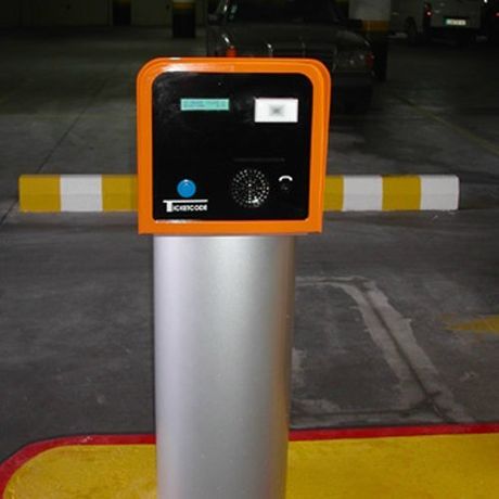 ETP - Expendedor de tickets entrada a parking público ETP - Expendedor de tickets entrada a parking público