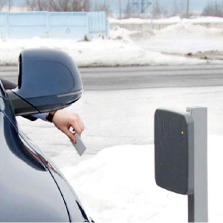 Control de accesos a parking y garajes Control de accesos a parking y garajes