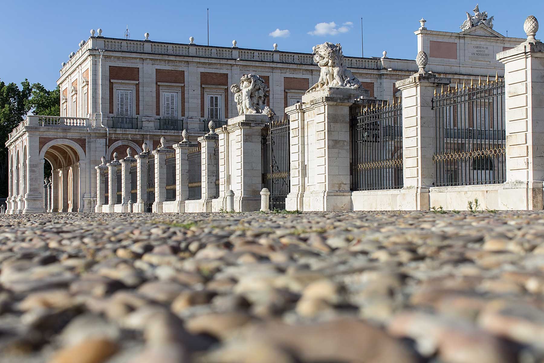 Acceso al palacio de Aranjuez