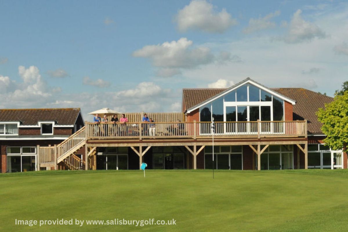 Salisbury Golf Club (https://www.salisburygolf.co.uk/)