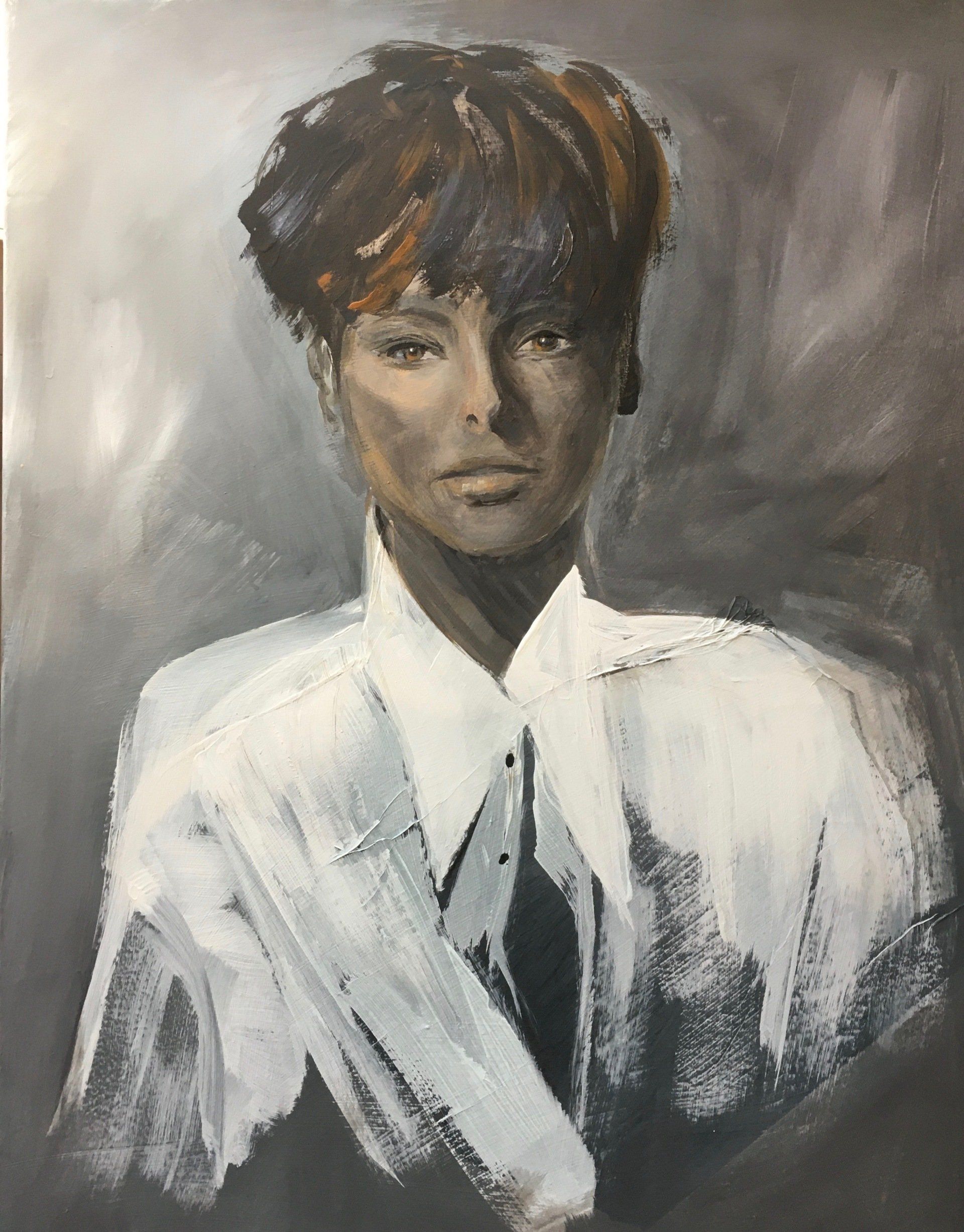 Abstrakt gemalte Frau, Portrait, braun/ weiß/ grau Töne, Acryl auf Leinwand, Gabriele Prentl Malerei