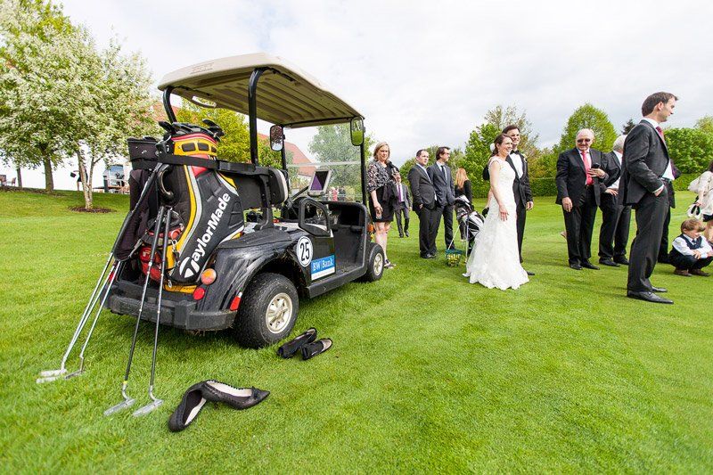 Fürstliches Golf-Resort Bad Waldsee, Golf, 45-Loch Golf-Anlage, LED Nachtgolf-Anlage, Golfschule, Golfturniere, New Course, Old Course, 9-Loch-Kurzplatz, Greenkeeping, Fürstlicher Golf-Club Oberschwaben, Fürstliches Golf-Hotel, Golf-Angebote, Golf-Schnupperkurse, Natur-Lehrpfad, Rund-Wanderwege, Kaffee, Restaurant, Vinothek, erlesene Weine, Bar, selbstgebackene Kuchen, Snacks, Mittagstisch, Sonnenterrasse, Gin - Greenkeeper's Cut, Bier vom Fass, kleine Gerichte, Burger, vegetarisch, vegan, Laktose frei, Gluten frei, Café-Restaurant Ausblick T-19, Restaurant im Hofgut