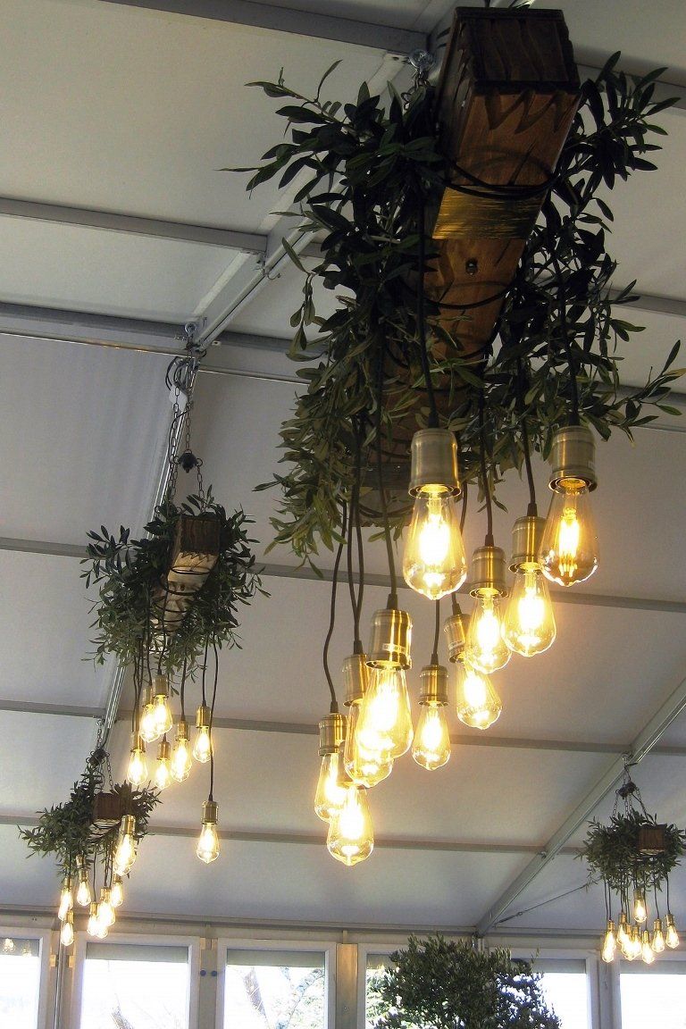 Fürstliches Golf-Resort Bad Waldsee, Golf, 45-Loch Golf-Anlage, LED Nachtgolf-Anlage, Golfschule, Golfturniere, New Course, Old Course, 9-Loch-Kurzplatz, Greenkeeping, Fürstlicher Golf-Club Oberschwaben, Fürstliches Golf-Hotel, Golf-Angebote, Golf-Schnupperkurse, Natur-Lehrpfad, Rund-Wanderwege, Kaffee, Restaurant, Vinothek, erlesene Weine, Bar, selbstgebackene Kuchen, Snacks, Mittagstisch, Sonnenterrasse, Gin - Greenkeeper's Cut, Bier vom Fass, kleine Gerichte, Burger, vegetarisch, vegan, Laktose frei, Gluten frei, Café-Restaurant Ausblick T-19, Restaurant im Hofgut