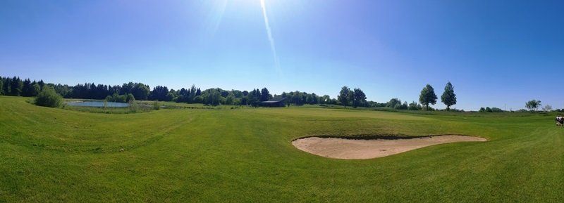 Schönster Kurzplatz Süddeutschlands, Bad Waldsee, Fuerstliches Golf-Resort, 9-Loch, Par 27 - einfach geniessen und um einen herrlichen, kleinen See spielen.