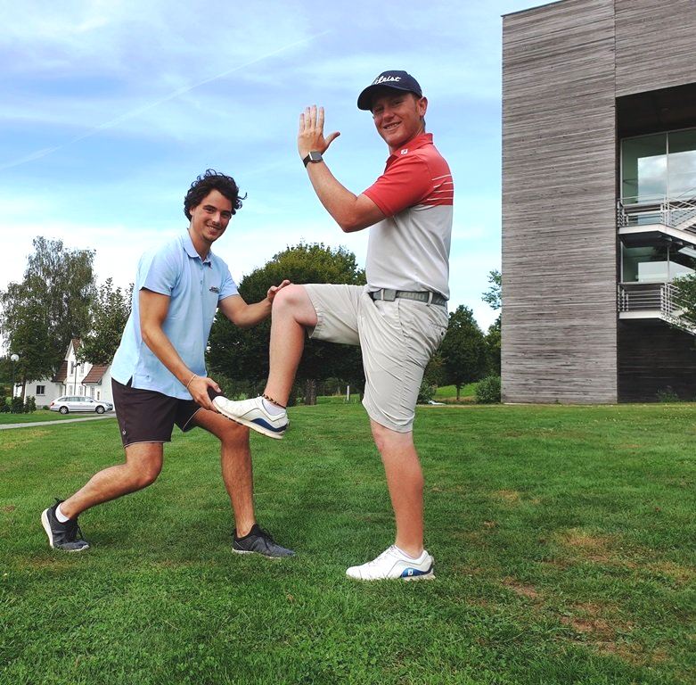 Fürstliches Golf-Resort Bad Waldsee, Golf, 45-Loch Golf-Anlage, LED Nachtgolf-Anlage, Golfschule, Golfturniere, New Course, Old Course, 9-Loch-Kurzplatz, Greenkeeping, Fürstlicher Golf-Club Oberschwaben, Fürstliches Golf-Hotel, Golf-Angebote, Golf-Schnupperkurse, Natur-Lehrpfad, Rund-Wanderwege, Kaffee, Restaurant, Vinothek, erlesene Weine, Bar, selbstgebackene Kuchen, Snacks, Mittagstisch, Sonnenterrasse, Gin - Greenkeeper's Cut, Bier vom Fass, kleine Gerichte, Burger, vegetarisch, vegan, Laktose frei, Gluten frei, Café-Restaurant Ausblick T-19, Restaurant im Hofgut