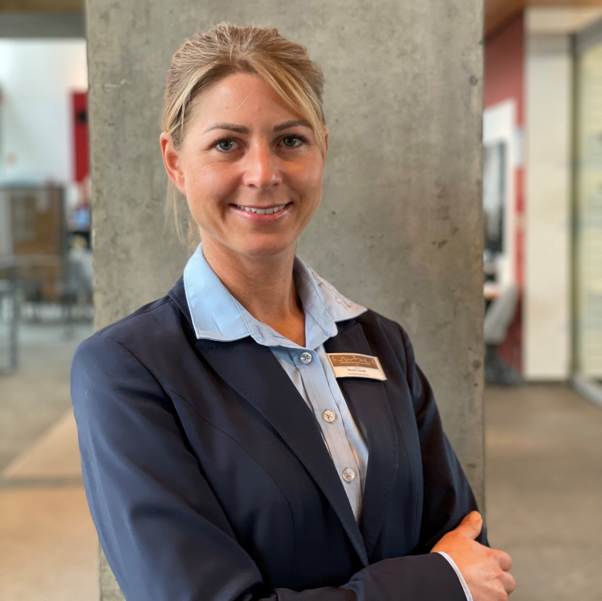 Fürstliches Golf-Resort Bad Waldsee, Golf, 45-Loch Golf-Anlage, LED Nachtgolf-Anlage, Golfschule, Golfturniere, New Course, Old Course, 9-Loch-Kurzplatz, Greenkeeping, Fürstlicher Golf-Club Oberschwaben, Fürstliches Golf-Hotel, Golf-Angebote, Golf-Schnupperkurse, Natur-Lehrpfad, Rund-Wanderwege, Kaffee, Restaurant, Vinothek, erlesene Weine, Bar, selbstgebackene Kuchen, Snacks, Mittagstisch, Sonnenterrasse, Gin - Greenkeeper's Cut, Bier vom Fass, kleine Gerichte, Burger, vegetarisch, vegan, Laktose frei, Gluten frei, Café-Restaurant Ausblick T-19, Restaurant im Hofgut