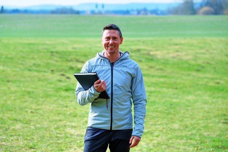 Fürstliches Golf-Resort Bad Waldsee, Golf, 45-Loch Golf-Anlage, LED Nachtgolf-Anlage, Golfschule, Golfturniere, New Course, Old Course, 9-Loch-Kurzplatz, Greenkeeping, Fürstlicher Golf-Club Oberschwaben, Fürstliches Golf-Hotel, Golf-Angebote, Golf-Schnupperkurse, Natur-Lehrpfad, Rund-Wanderwege, Kaffee, Restaurant, Vinothek, erlesene Weine, Bar, selbstgebackene Kuchen, Snacks, Mittagstisch, Sonnenterrasse, Gin - Greenkeeper's Cut, Bier vom Fass, kleine Gerichte, Burger, vegetarisch, vegan, Laktose frei, Gluten frei, Café-Restaurant Ausblick T-19, Restaurant im Hofgut