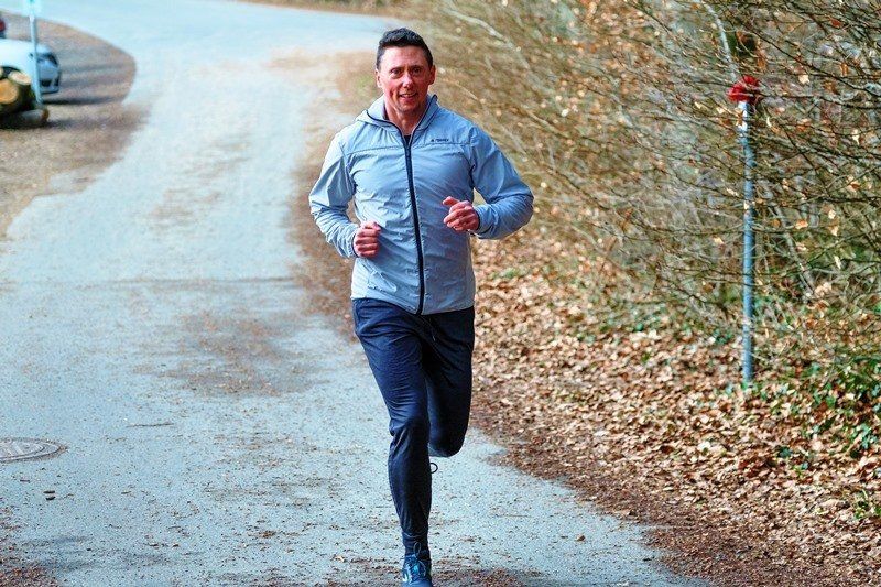 Fürstliches Golf-Resort Bad Waldsee, Golf, 45-Loch Golf-Anlage, LED Nachtgolf-Anlage, Golfschule, Golfturniere, New Course, Old Course, 9-Loch-Kurzplatz, Greenkeeping, Fürstlicher Golf-Club Oberschwaben, Fürstliches Golf-Hotel, Golf-Angebote, Golf-Schnupperkurse, Natur-Lehrpfad, Rund-Wanderwege, Kaffee, Restaurant, Vinothek, erlesene Weine, Bar, selbstgebackene Kuchen, Snacks, Mittagstisch, Sonnenterrasse, Gin - Greenkeeper's Cut, Bier vom Fass, kleine Gerichte, Burger, vegetarisch, vegan, Laktose frei, Gluten frei, Café-Restaurant Ausblick T-19, Restaurant im Hofgut