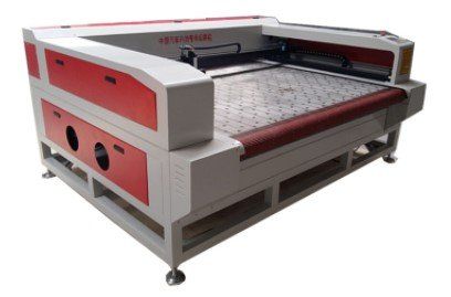 MAQUINA CORTE LASER CO2