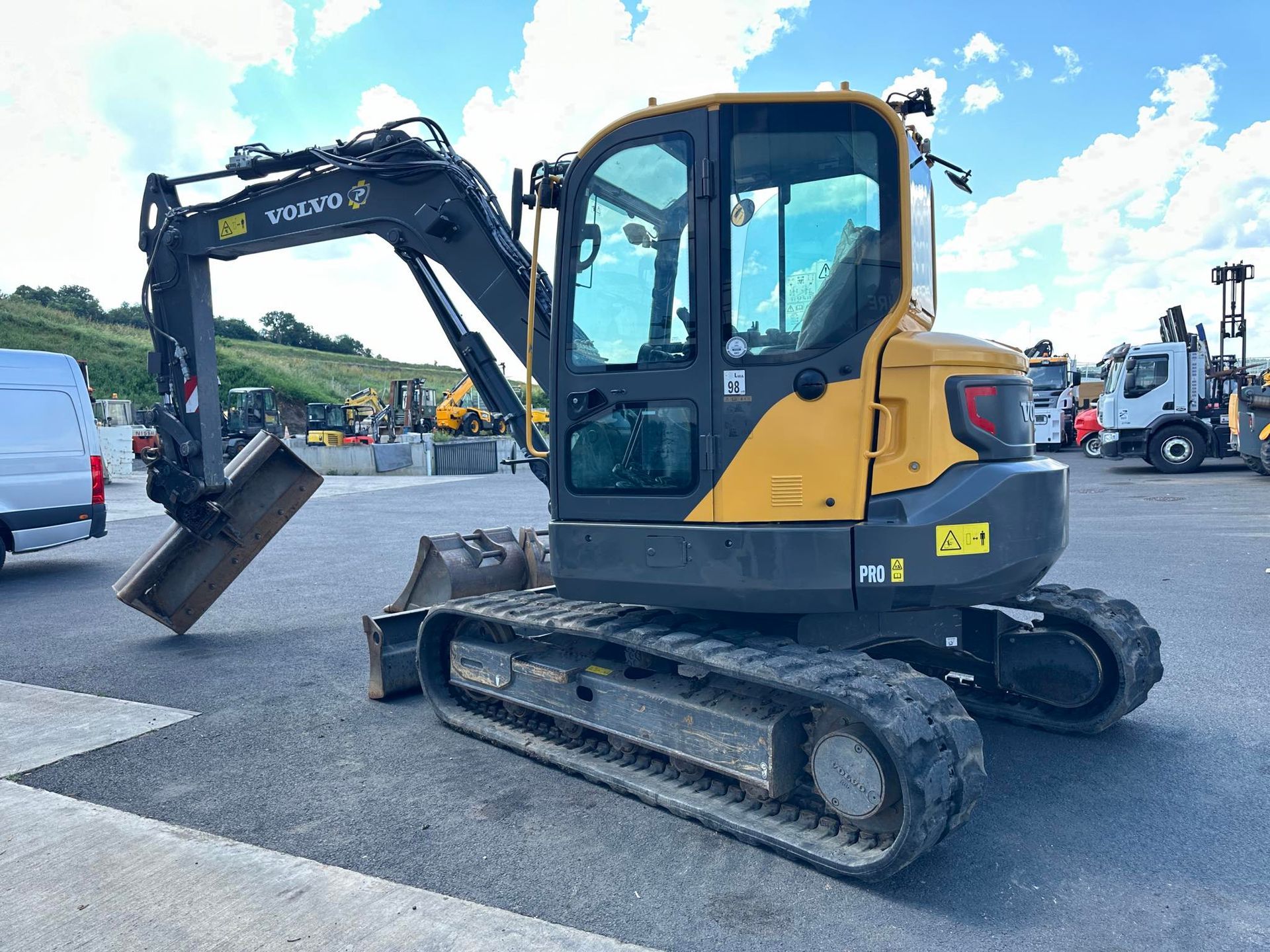 Volvo ECR88D