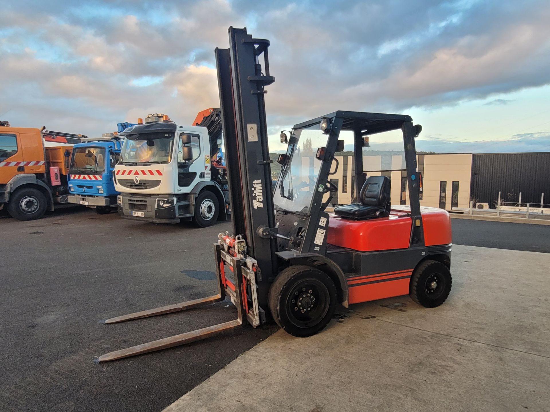 Chariot élévateur Tailift FD 30