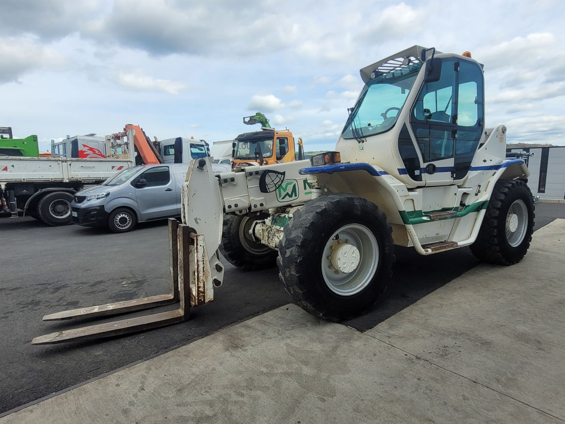 Chariot télescopique Merlo P65.14 HM