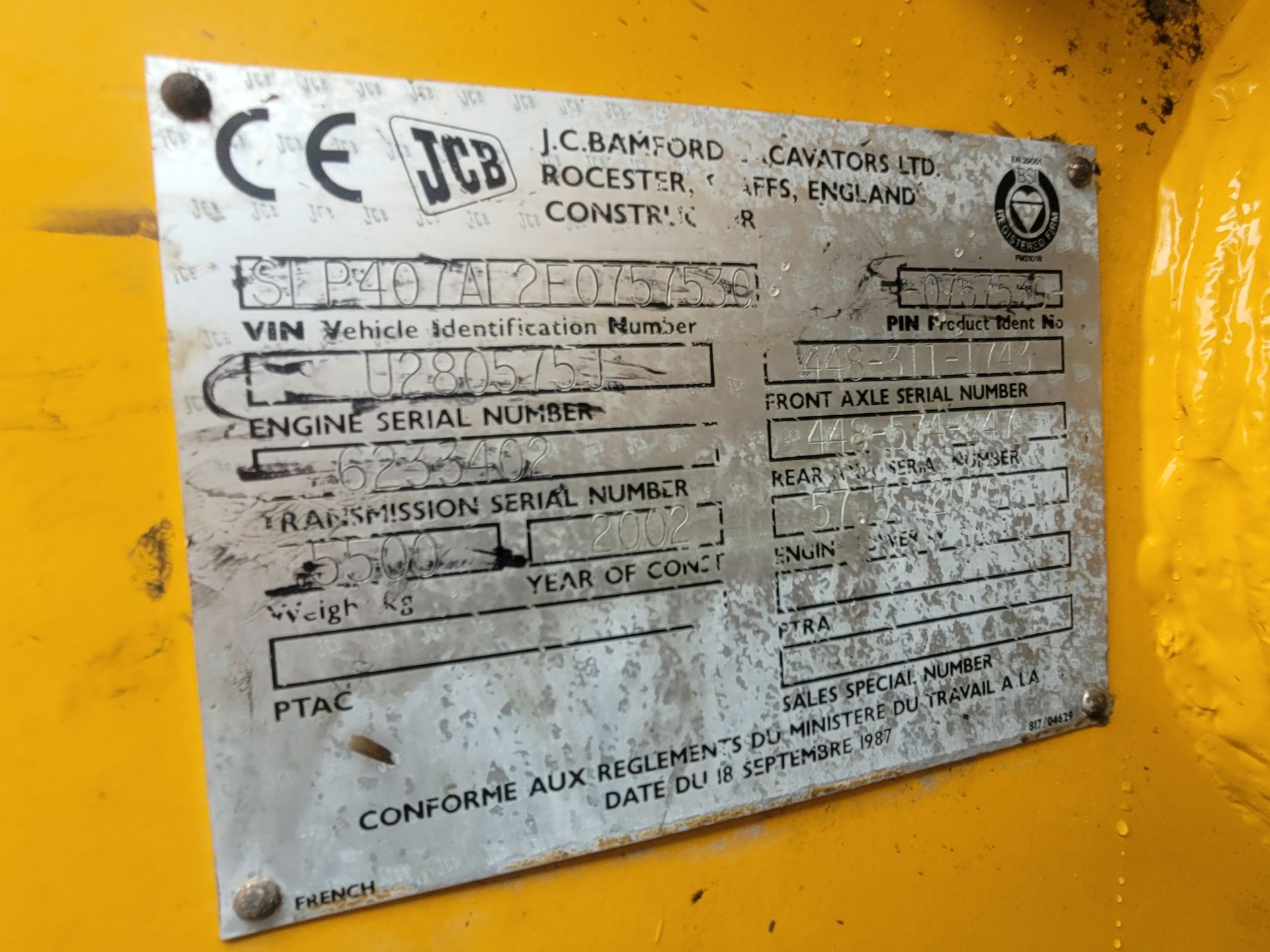 CHARGEUSE JCB 407