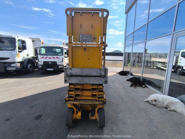 JLG 2030 ES
