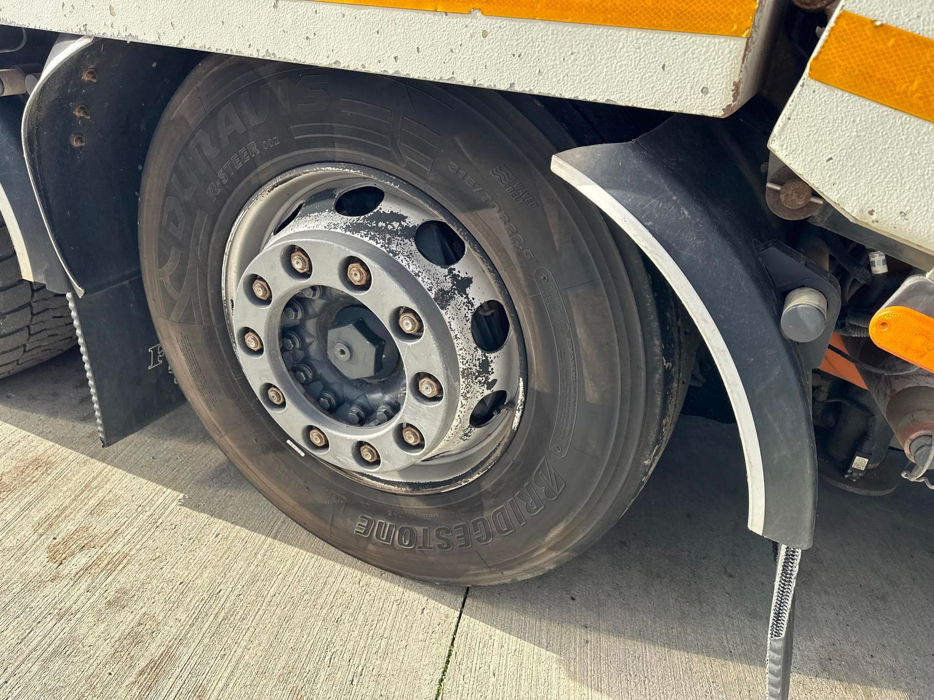 Iveco Porte-engins Stralis Hi-street