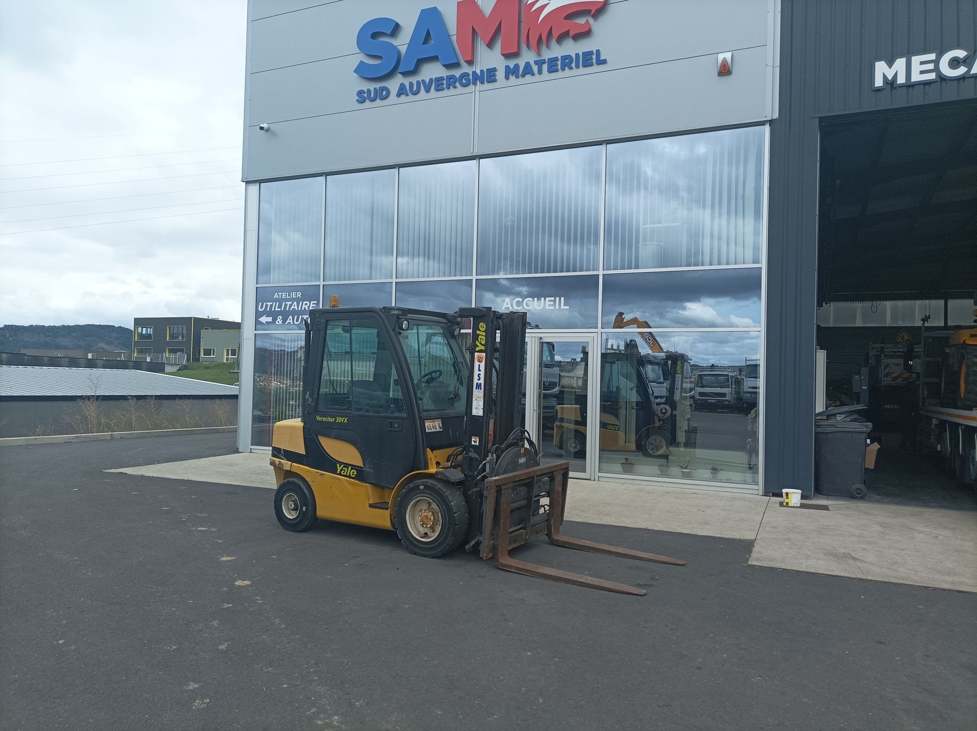 Chariot Yale GDP30VX