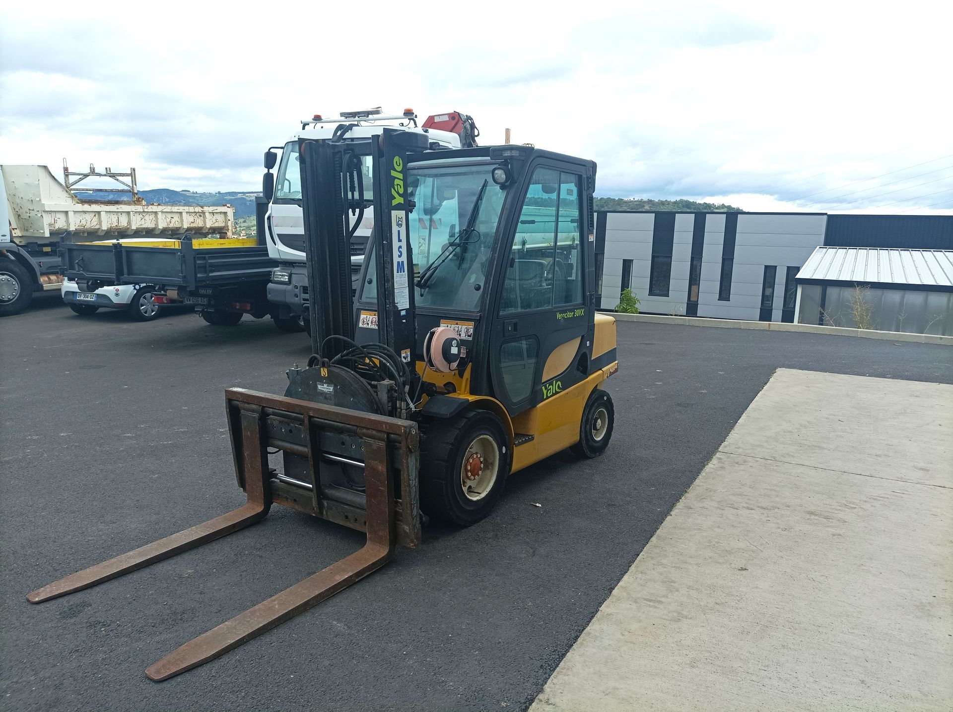 Chariot Yale GDP30VX