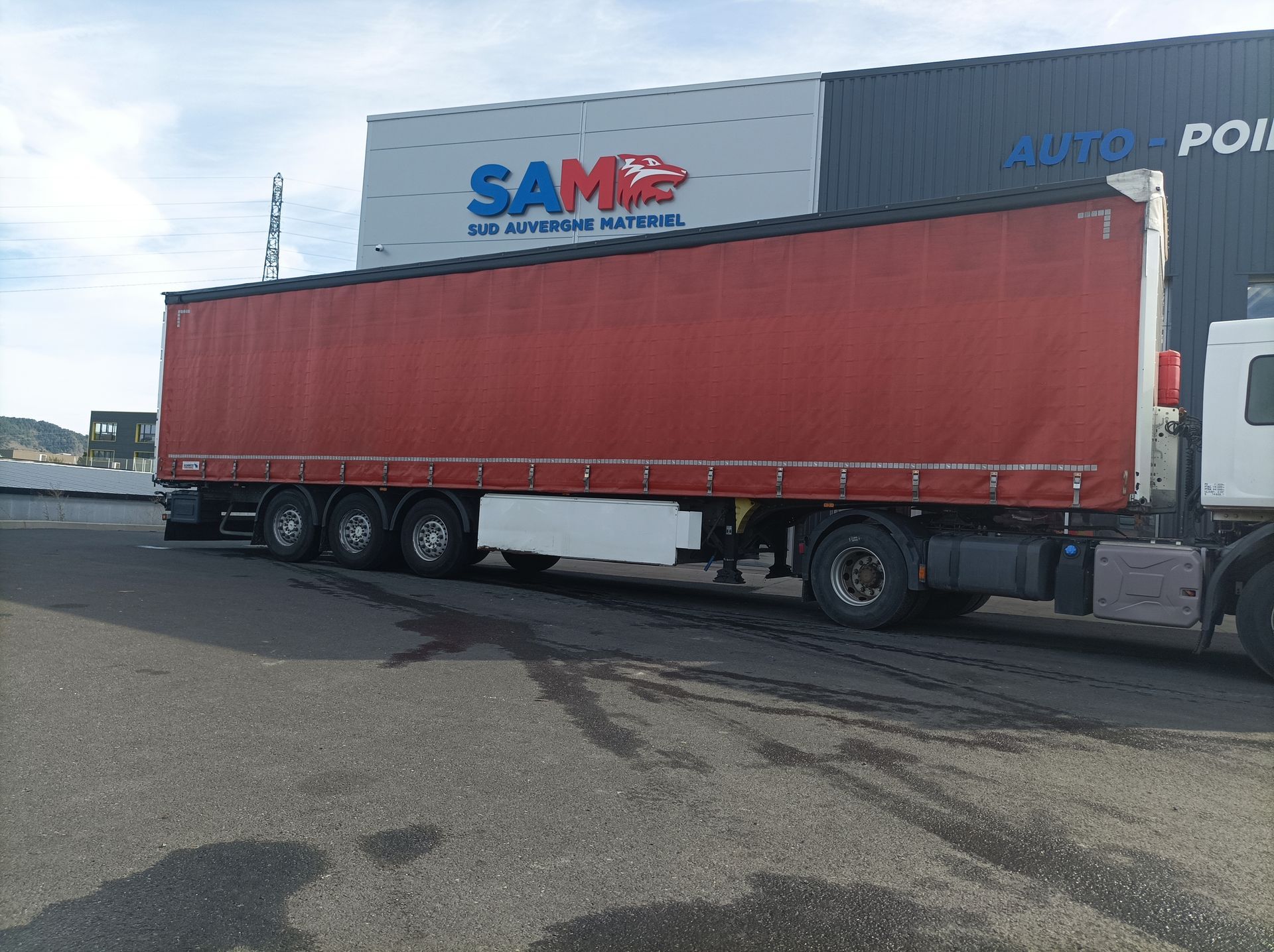 Semi remorque bâchée Tautliner SCHMITZ CARGOBULL