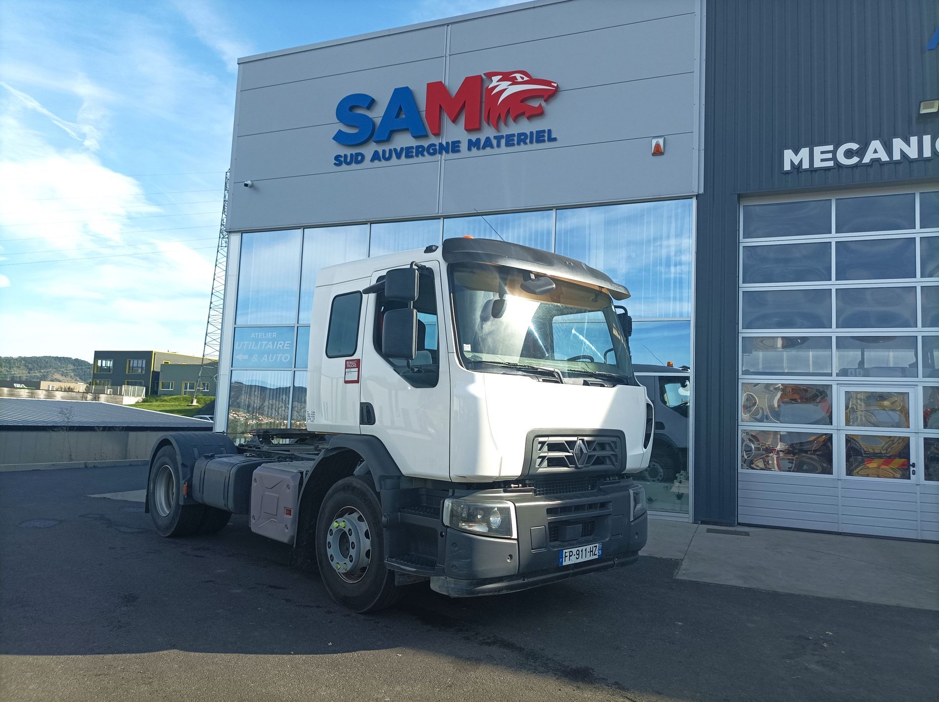Renault C Cab 2300 T430