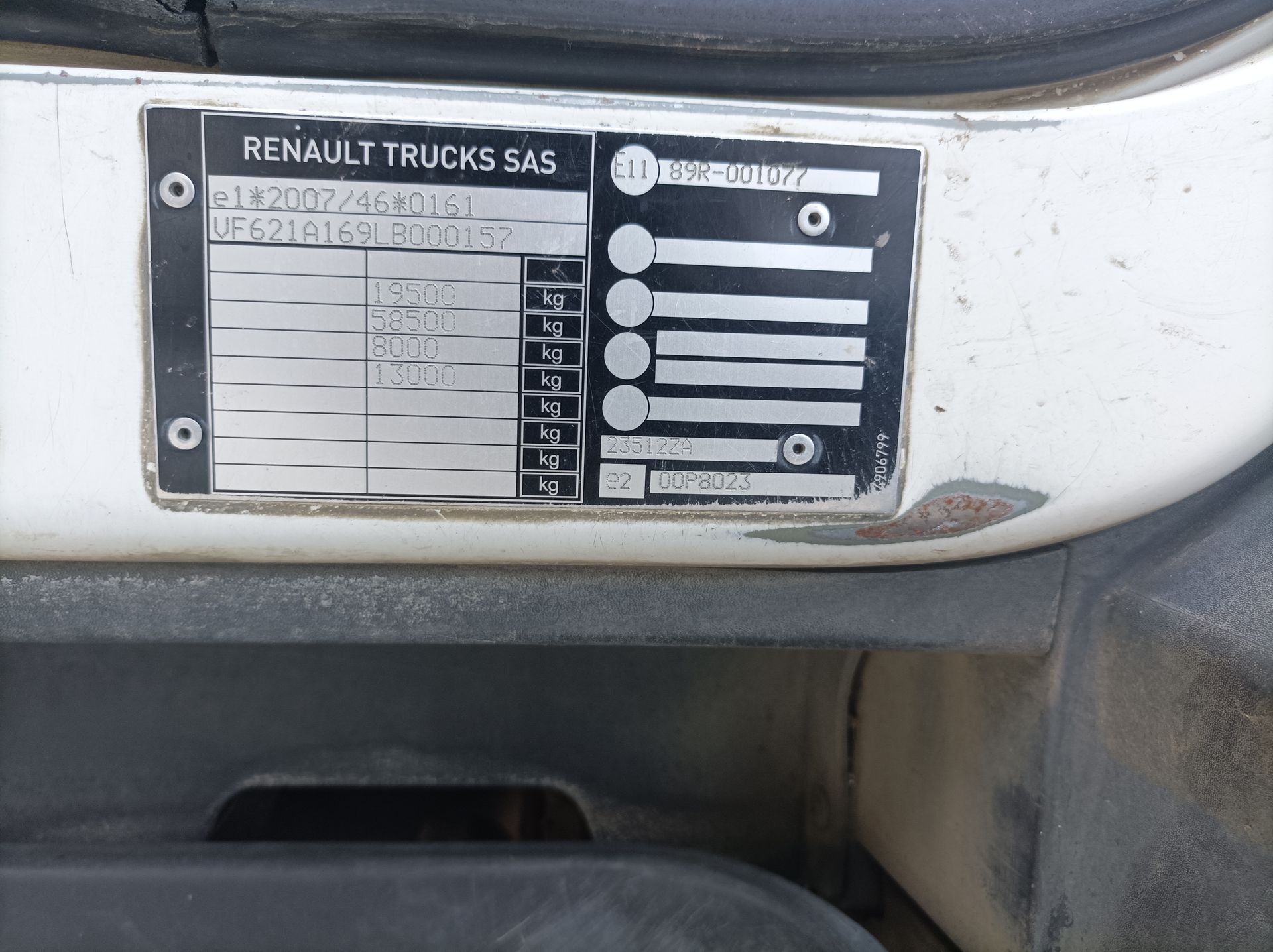 Renault C Cab 2300 T430