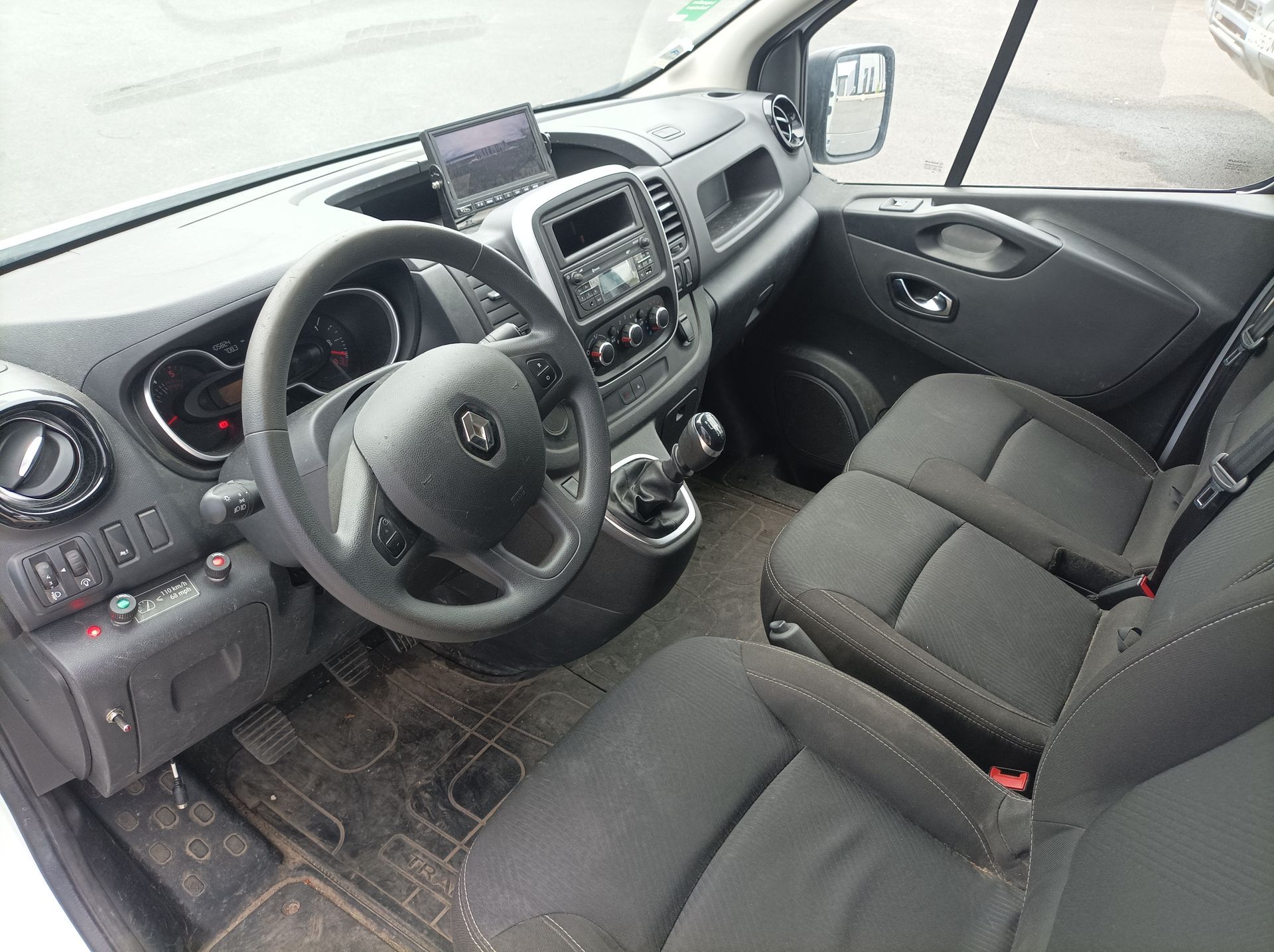 Nacelle KLUBB 10,5m sur Renault Trafic