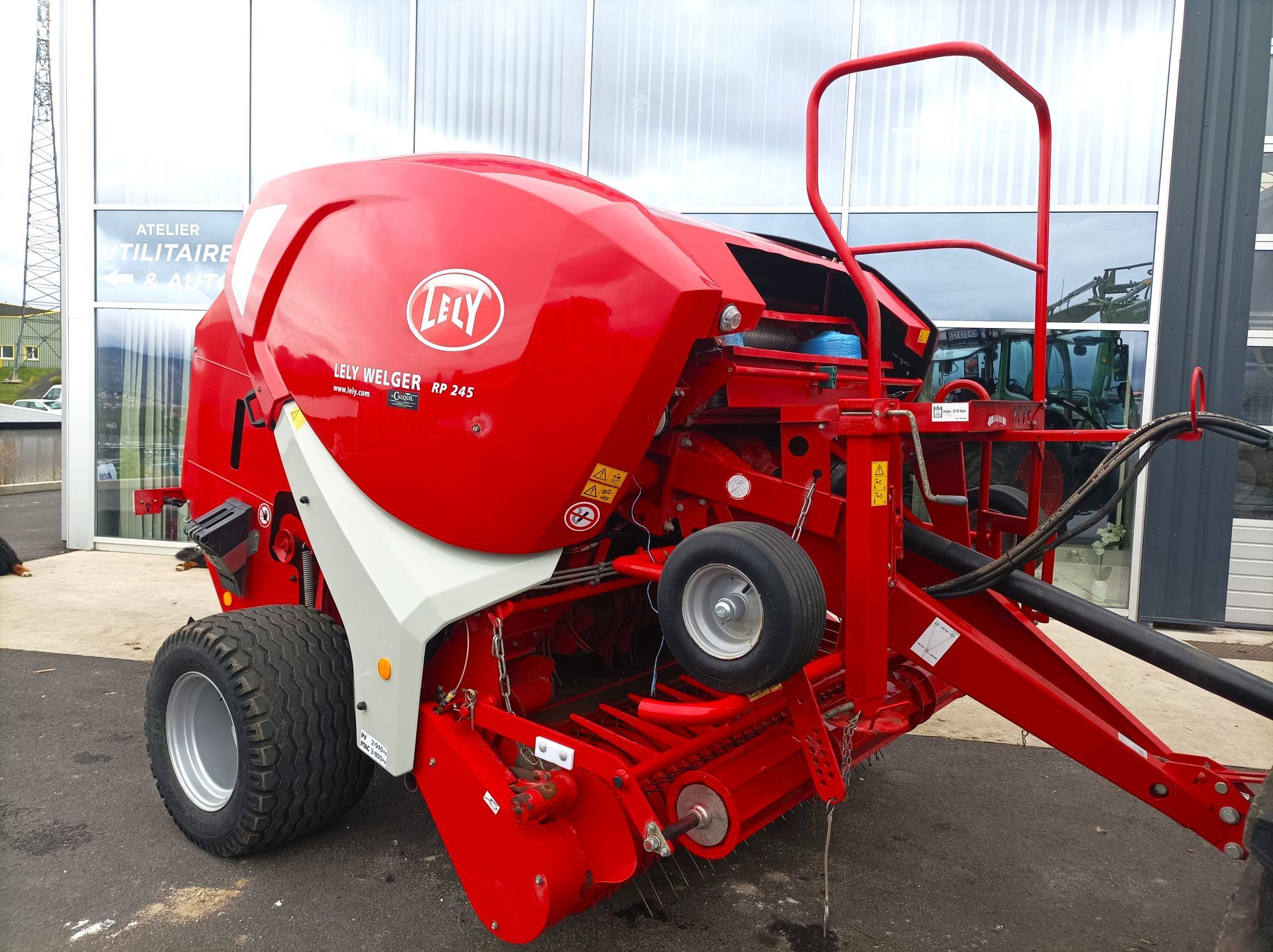 Lely-Welger RP 245