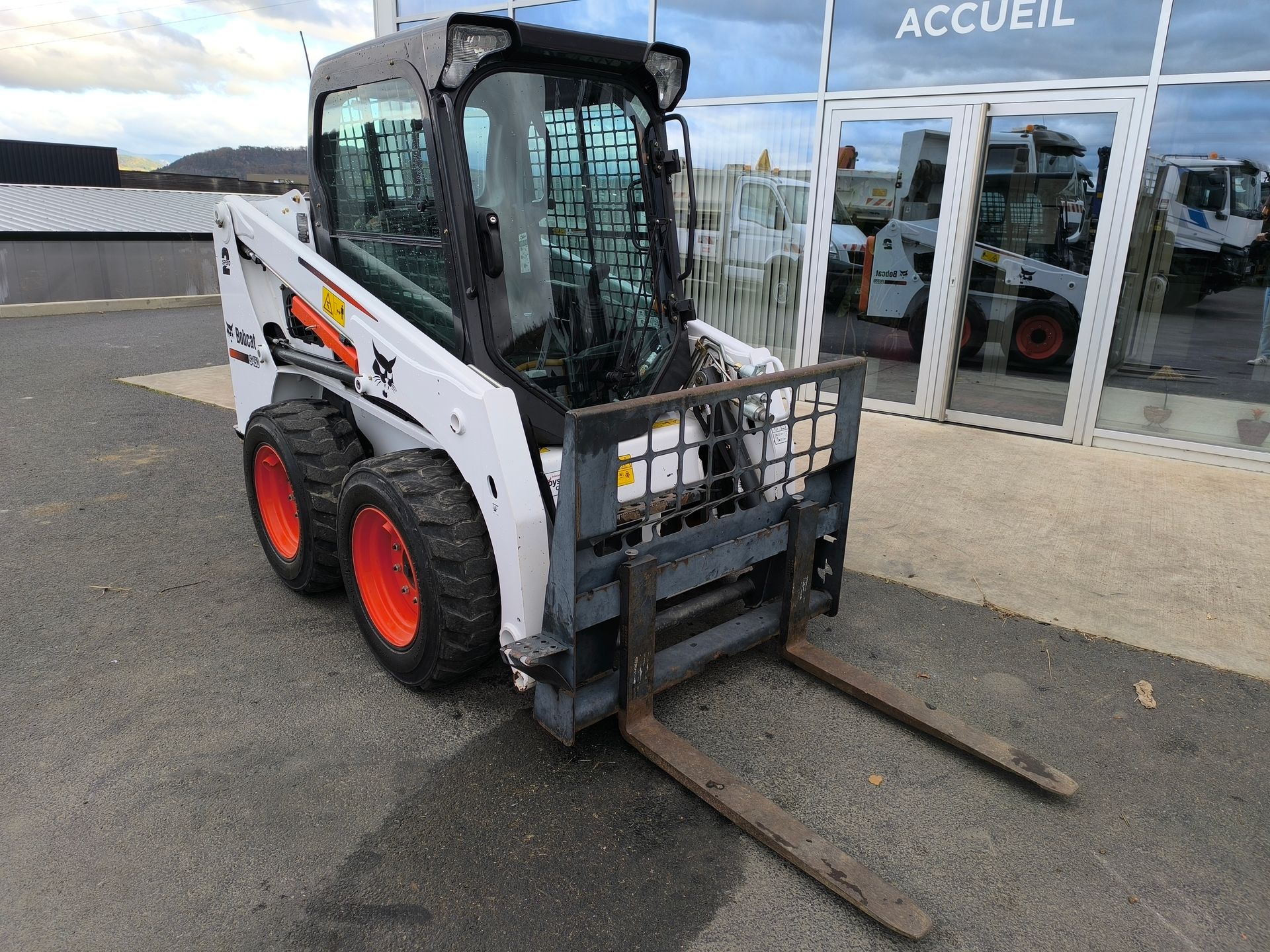 Bobcat S450