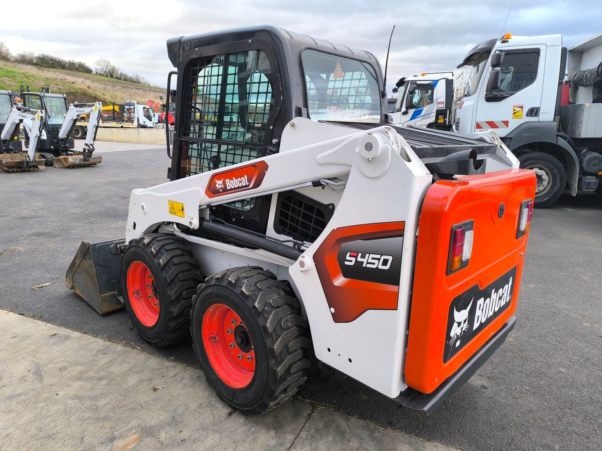Bobcat S450