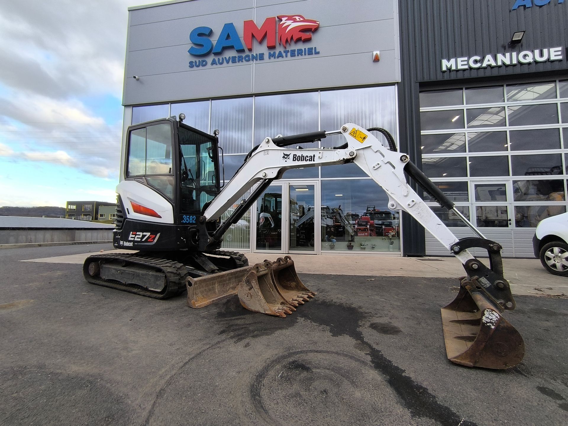 Mini pelle Bobcat E27Z