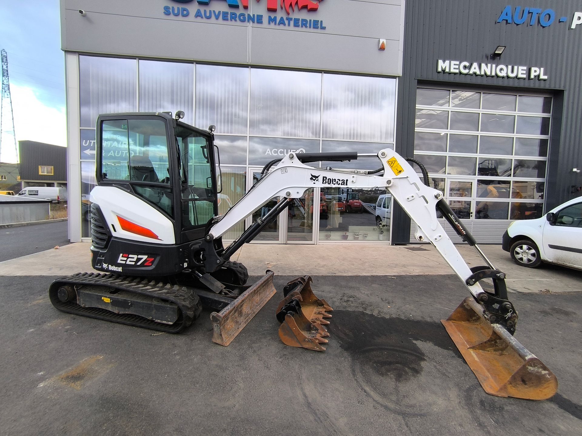 Mini pelle Bobcat E27Z