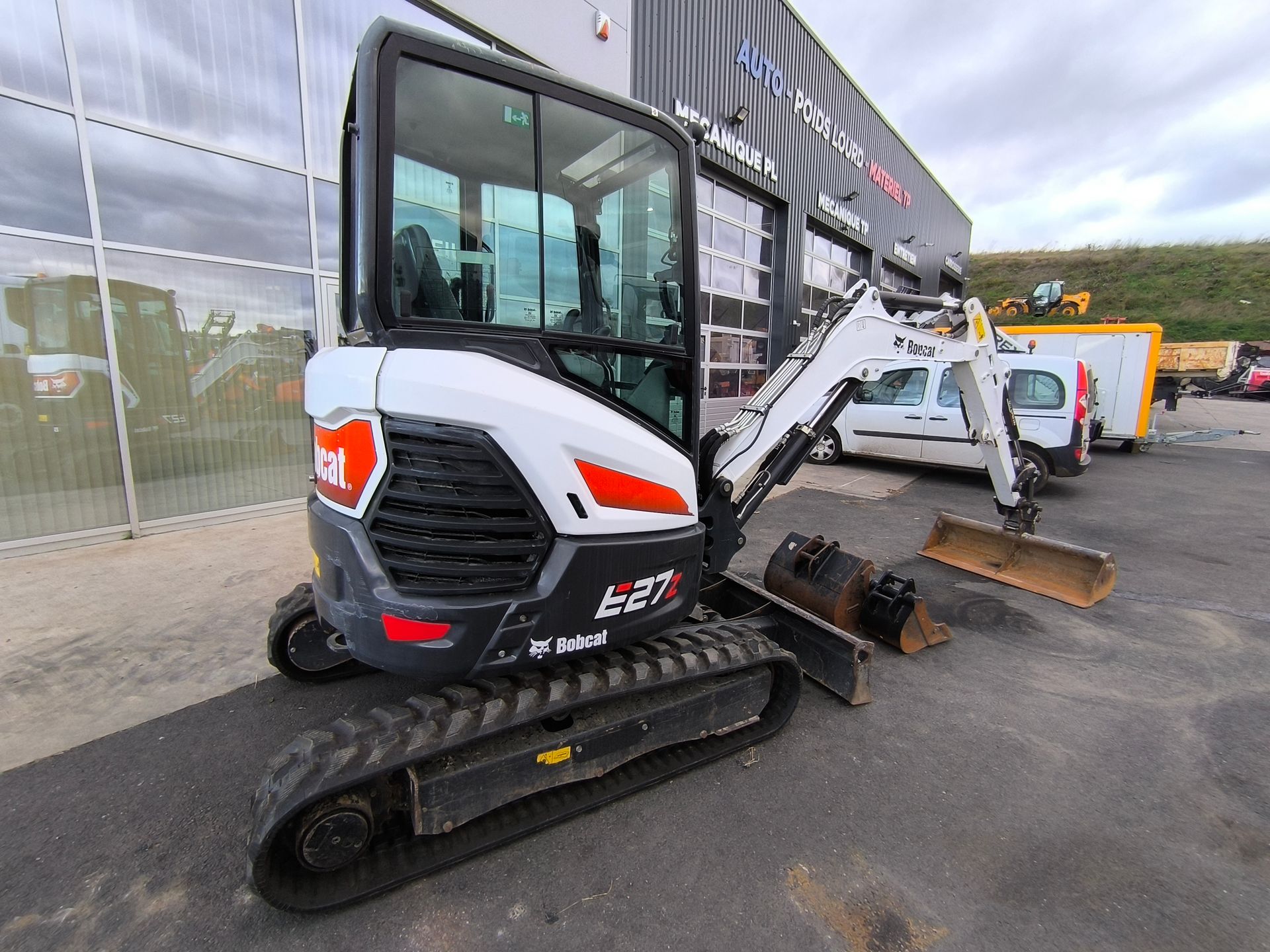 Mini pelle Bobcat E27Z