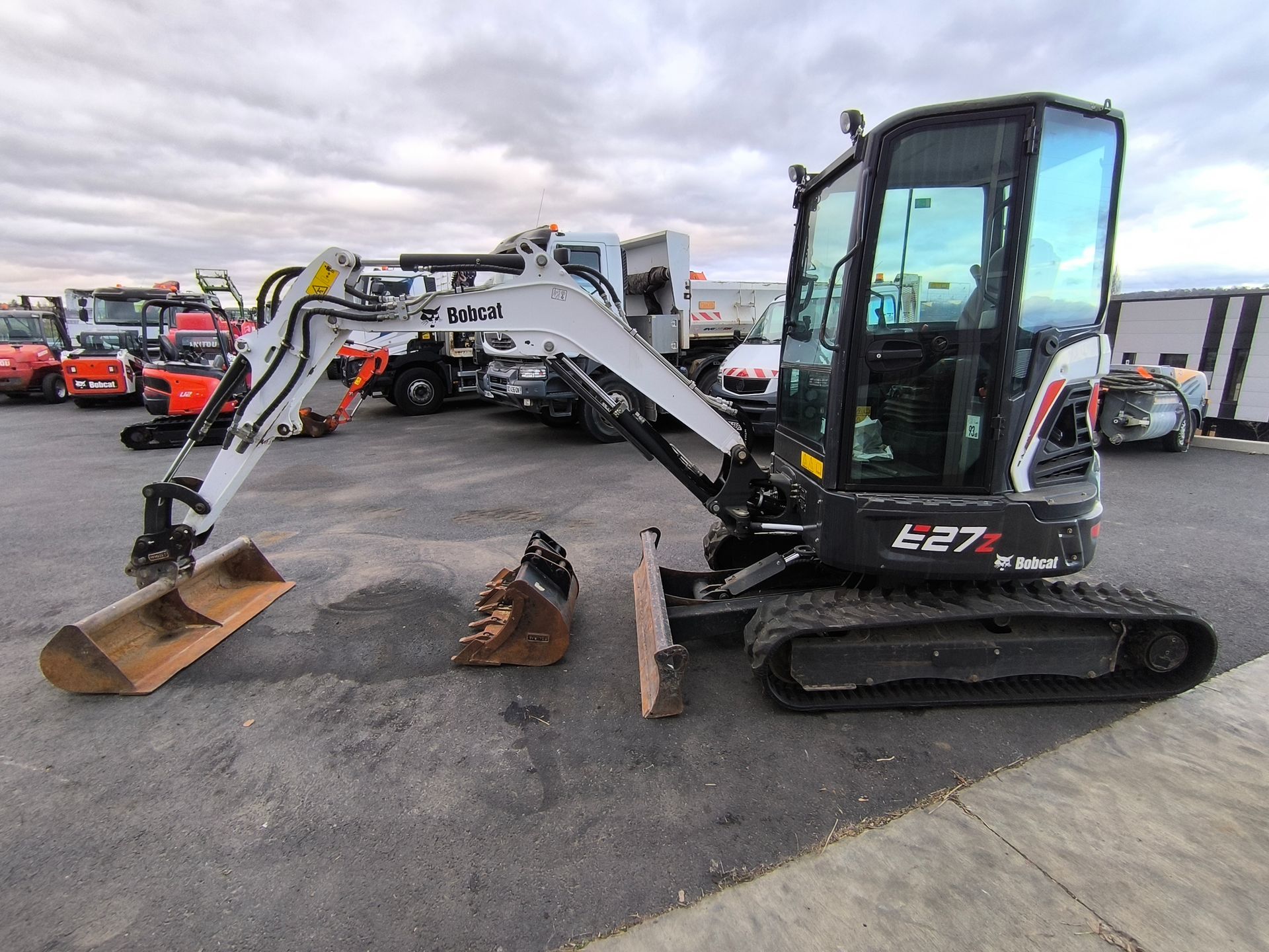 Mini pelle Bobcat E27Z