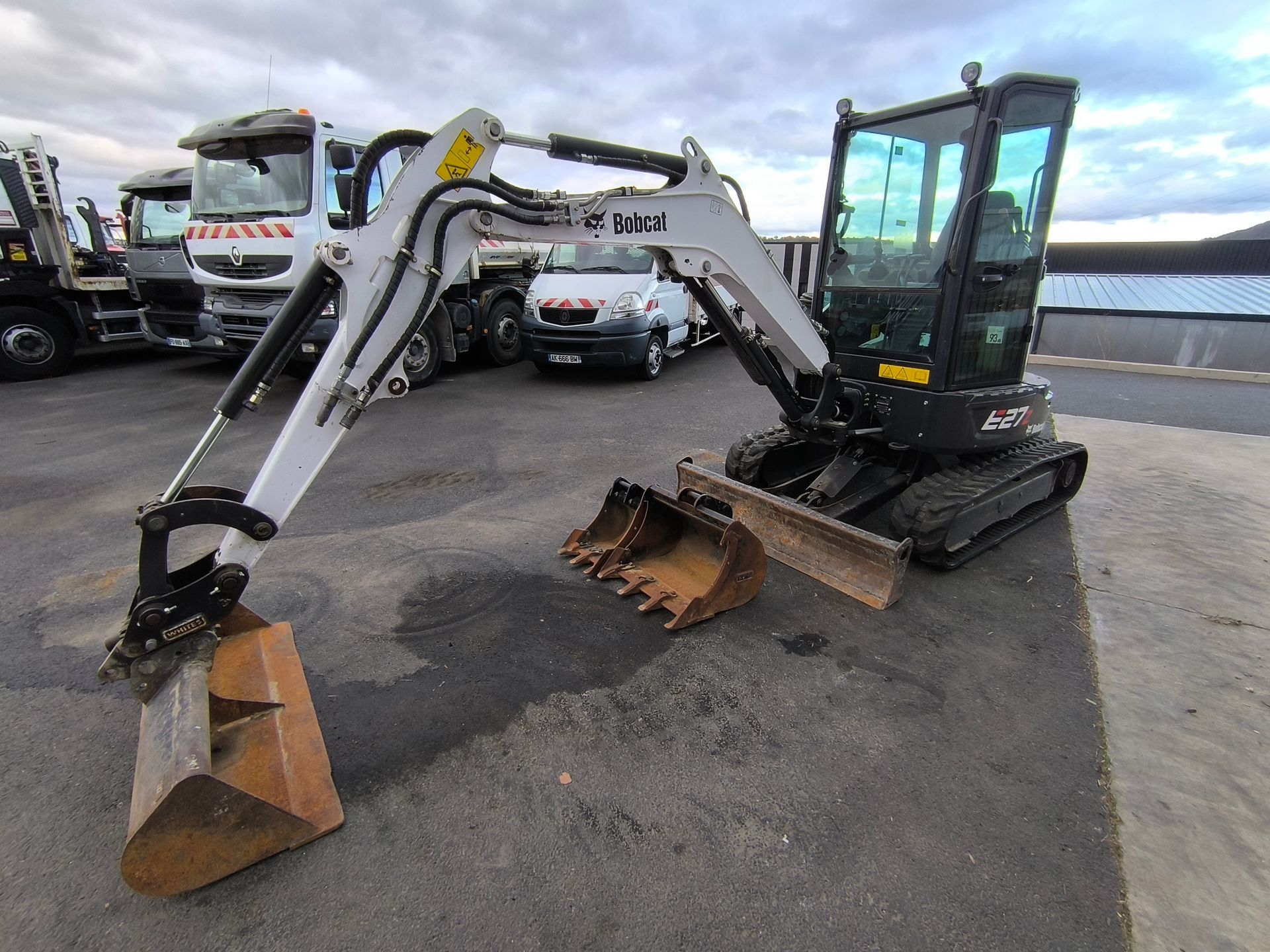Mini pelle Bobcat E27Z