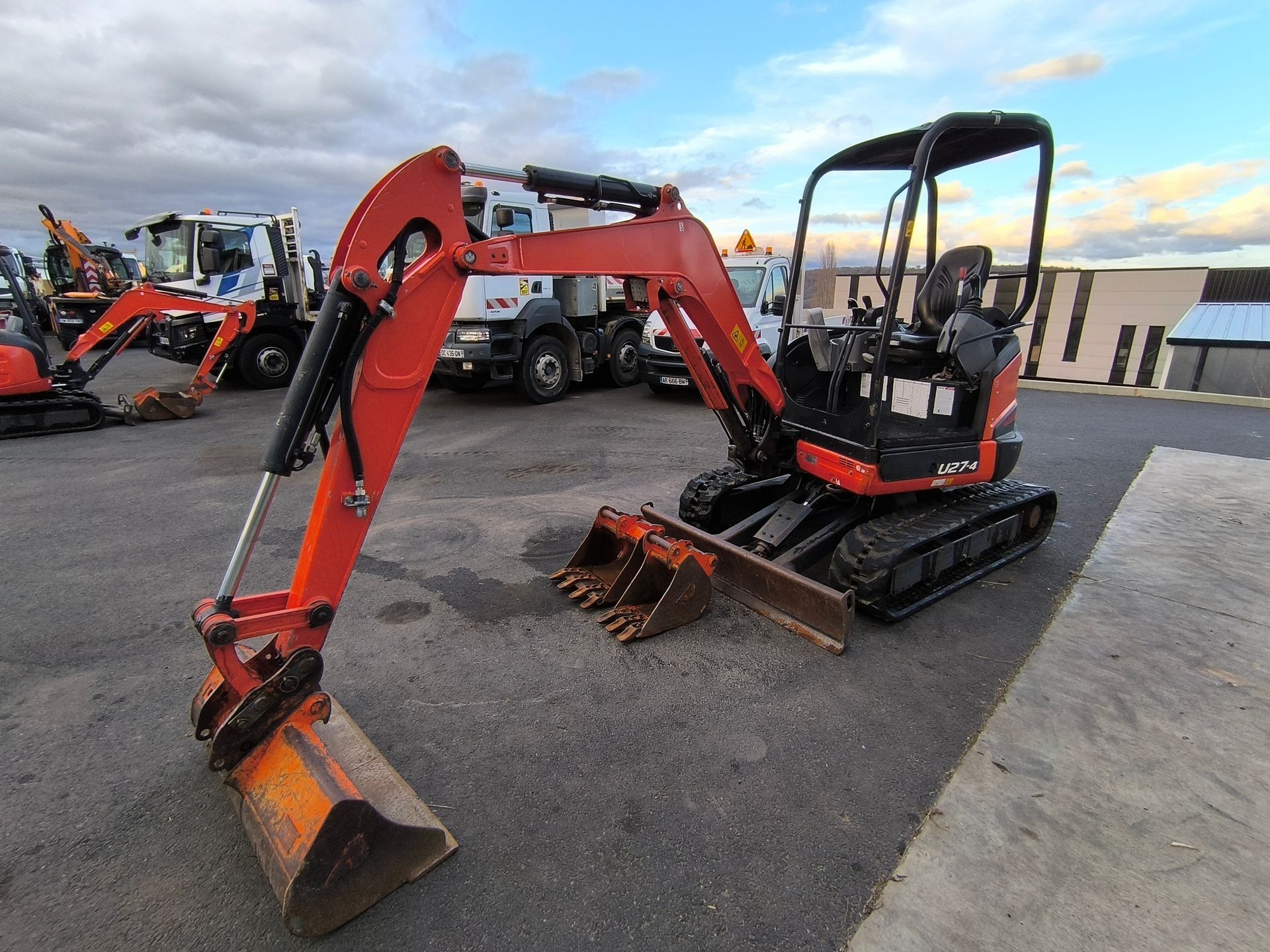 Mini pelle Kubota U27-4