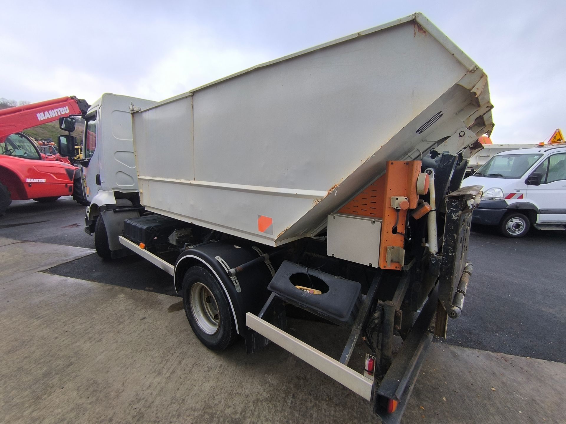 Renault Midlum 220DXI