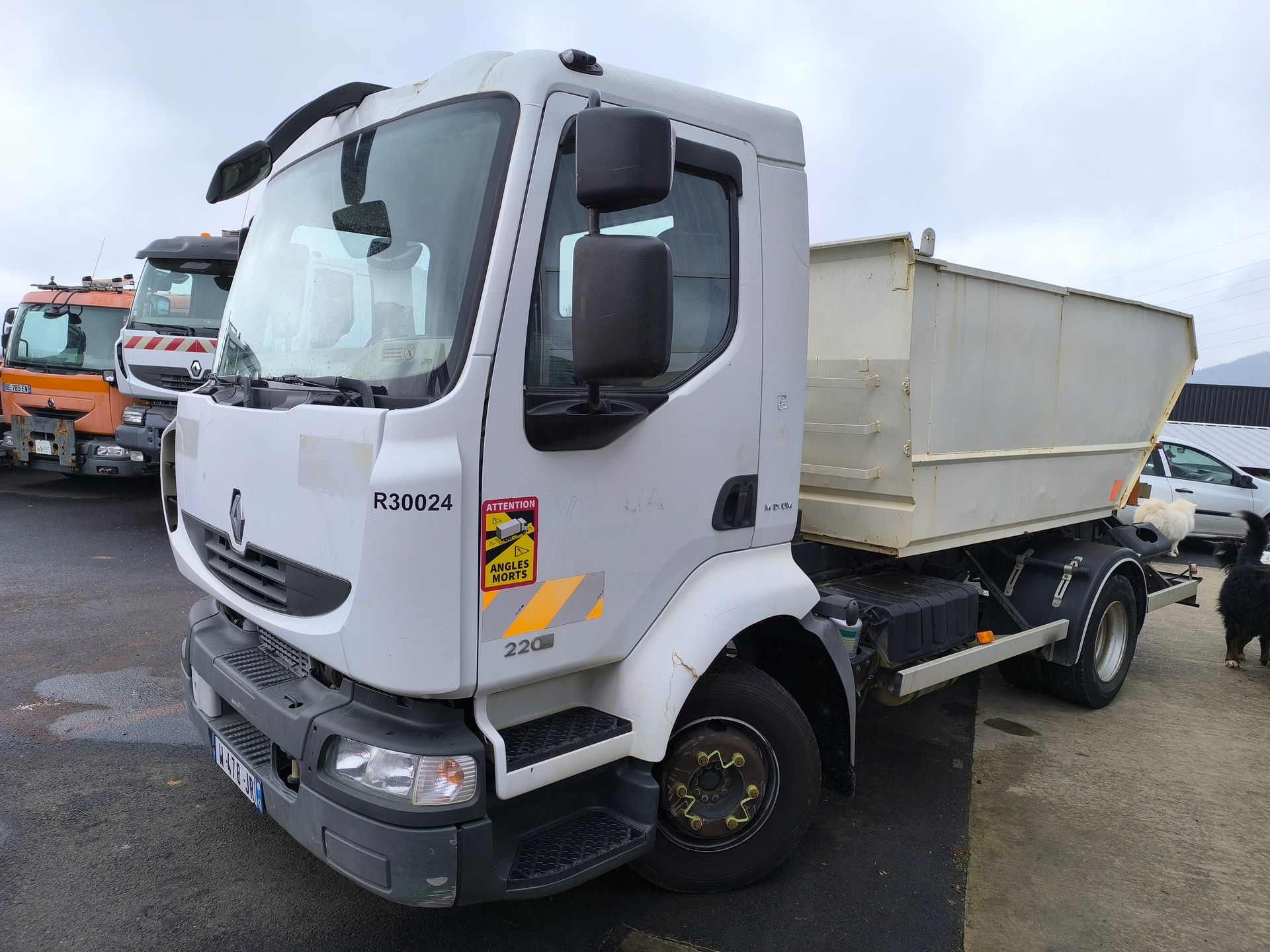 Renault Midlum 220DXI