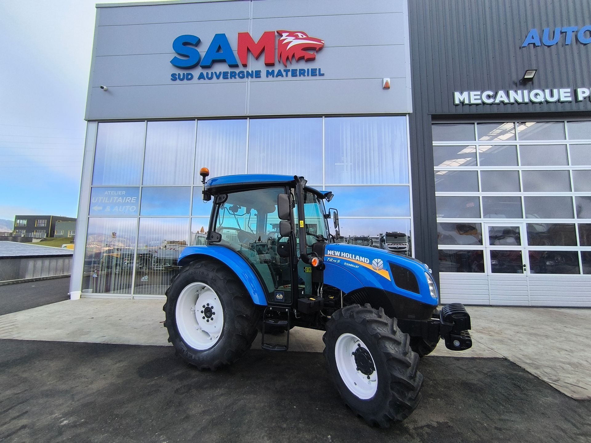 New Holland T4.75 S