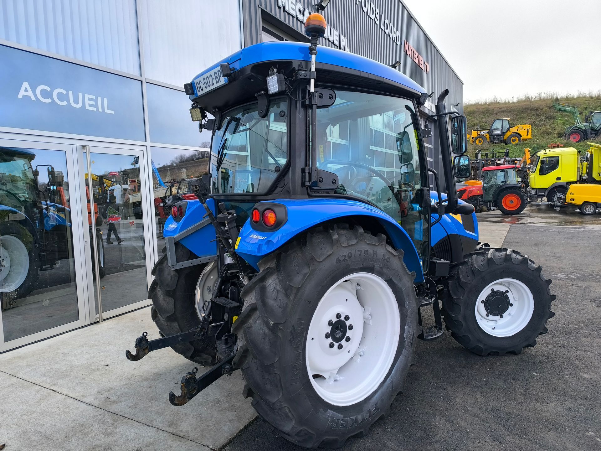 New Holland T4.75 S