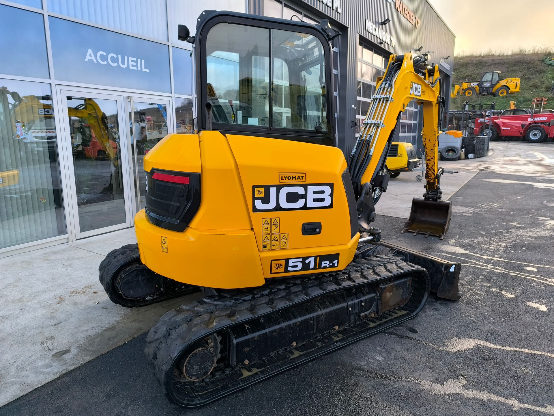 JCB 51R-1
